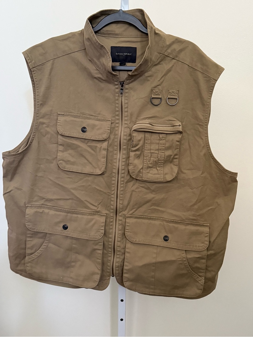 Banana Republic Men's Utility Vest in Khaki Brown